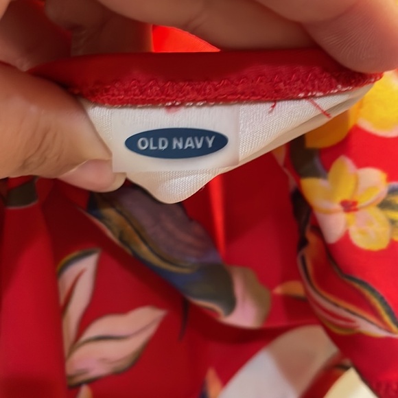 New! Old Navy Red Floral Scoop One Piece Swimsuit M - Picture 6 of 7